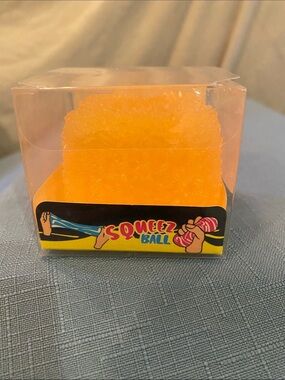 Squeeze Orange Squeez Ball Cube